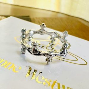 Vivinene Westwood orb ring